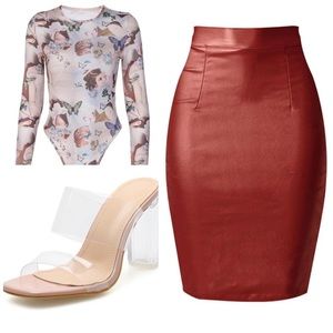 Skirt and bodysuit combination at Vestirenmoda